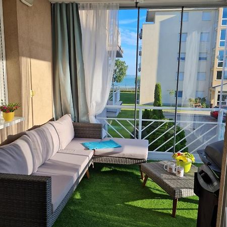 Eda Beach Apartman Siofok Ngoại thất bức ảnh