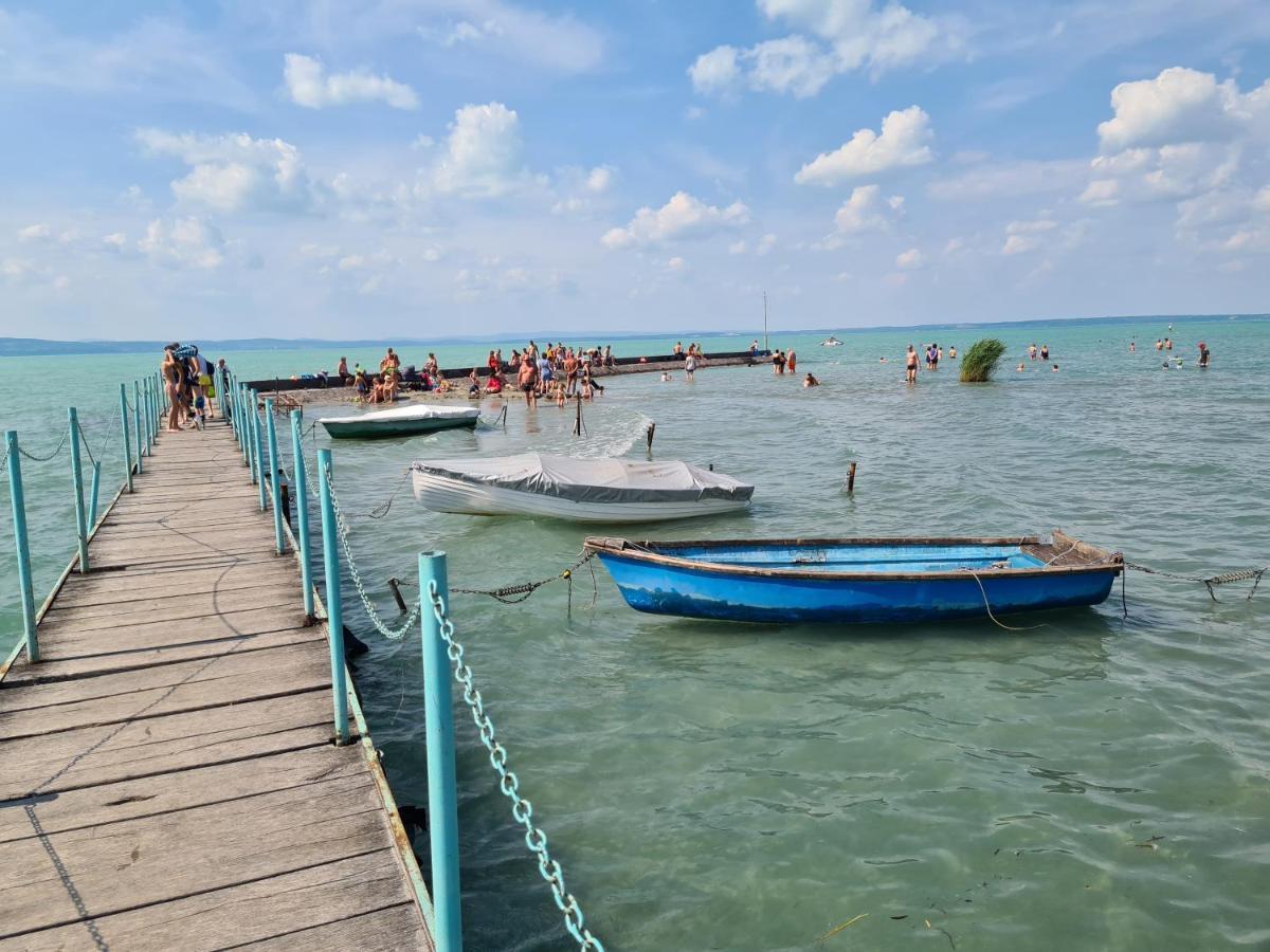Eda Beach Apartman Siofok Ngoại thất bức ảnh