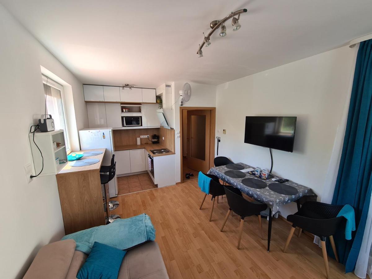 Eda Beach Apartman Siofok Ngoại thất bức ảnh